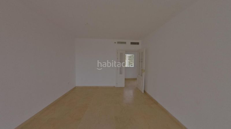 Foto 083f3583-2a97-4797-b7b1-16a59f9f6cee. Àtic a Calahonda Mijas