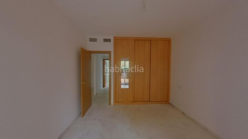 Foto 8695f5f9-fe49-4f2c-8630-56925410dfc2. Apartament amb piscina a Zona Centro Comercial Torrequebrada Benalmádena