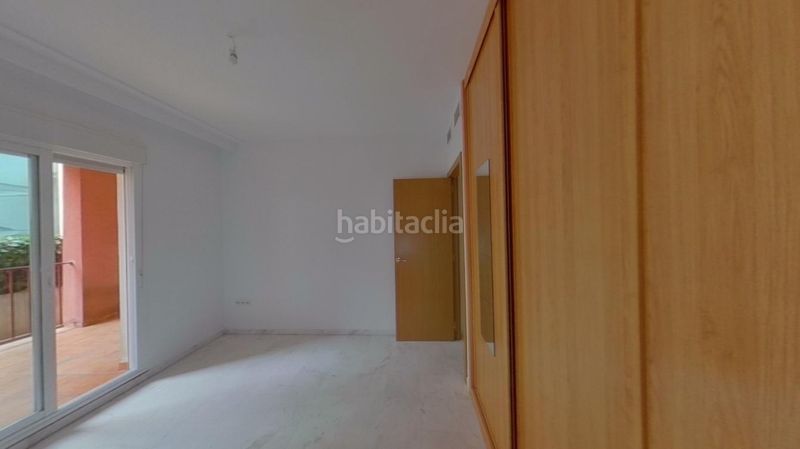 Foto af71a344-5872-4c66-aba0-90b1bee78663. Apartament amb piscina a Zona Centro Comercial Torrequebrada Benalmádena