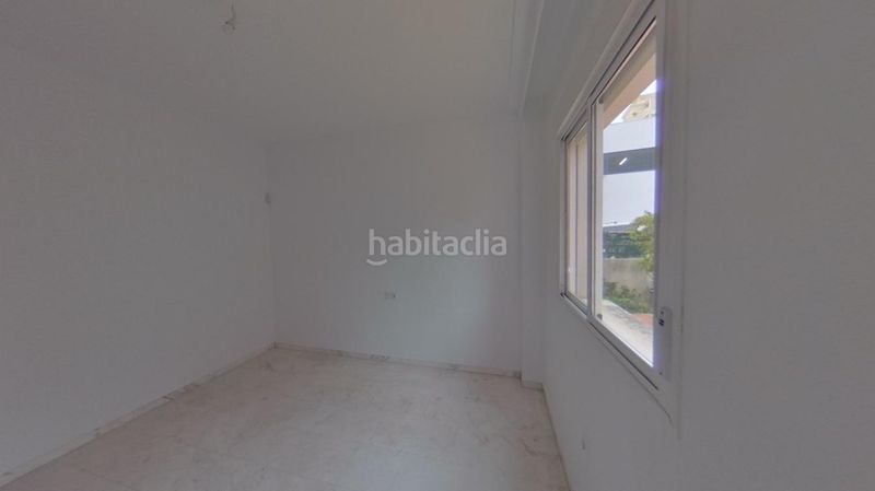 Foto bacb5537-7672-400c-a674-ecaafeb793b0. Apartament amb piscina a Zona Centro Comercial Torrequebrada Benalmádena