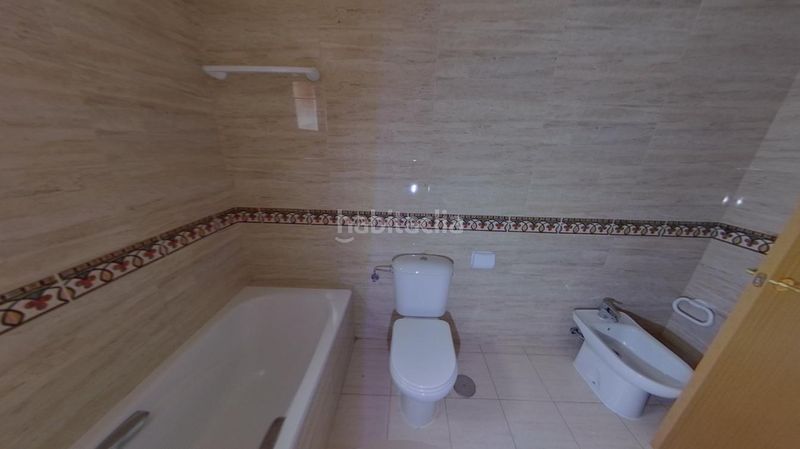 Foto fb755e72-cabe-49fa-9af6-be2d4f27e5d3. Apartament amb piscina a Zona Centro Comercial Torrequebrada Benalmádena