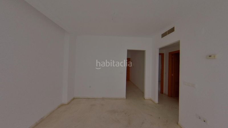 Foto eea3bb37-1798-4cd6-a57c-da78a58bd59a. Apartament amb aparcament a Zona Centro Comercial Torrequebrada Benalmádena