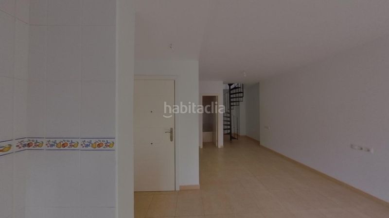 Foto 18d625f9-030b-4b2c-bb04-20b45862ab0d. Dúplex , 1 dormitorio, balcón en Centro Benalmádena