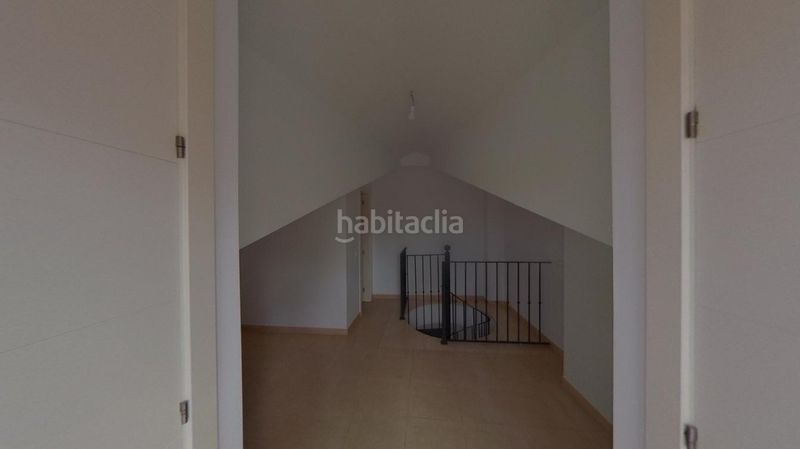 Foto 25e041e9-34b2-4585-8db1-321ff8d5e84b. Dúplex , 1 dormitorio, balcón en Centro Benalmádena