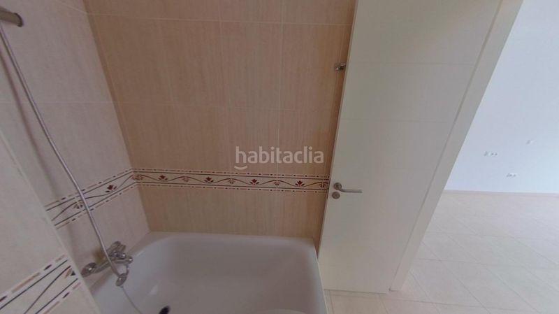 Foto 6f2a3d4c-0066-403e-8643-0004bfcf9167. Dúplex , 1 dormitorio, balcón en Centro Benalmádena