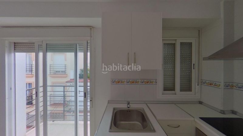Foto 76c19097-df3c-49f4-bdbf-f2d0a64fdf8c. Dúplex , 1 dormitorio, balcón en Centro Benalmádena