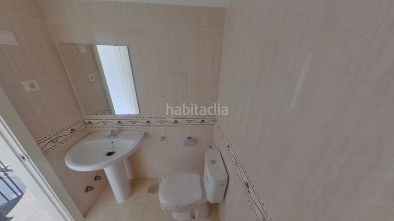 Foto 8da0e3ab-ff52-482b-9a49-6c70daa31596. Dúplex , 1 dormitorio, balcón en Centro Benalmádena