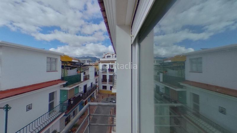 Foto 9d9d9165-d46d-4851-bc76-ad7173849cbe. Dúplex , 1 dormitorio, balcón en Centro Benalmádena
