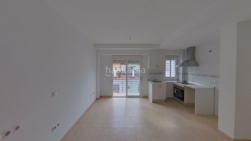 Foto e0a7d9be-382f-40eb-885b-a763204c28d9. Dúplex , 1 dormitorio, balcón en Centro Benalmádena