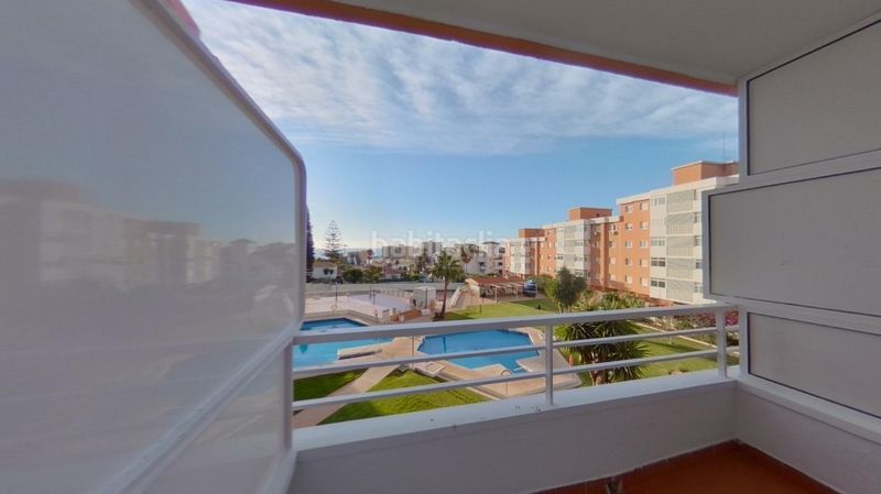 Foto c237a622-c420-4bbe-930a-135aaf3b28ba. Estudi amb piscina a El Pinillo Torremolinos