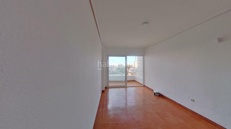 Foto ecc6af20-cd97-4423-93fc-1e8198829847. Estudi amb piscina a El Pinillo Torremolinos