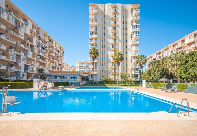 Foto 69b95691-9d42-4094-8036-5cfdbd085914. Apartament amb piscina a Parque de la Paloma Benalmádena