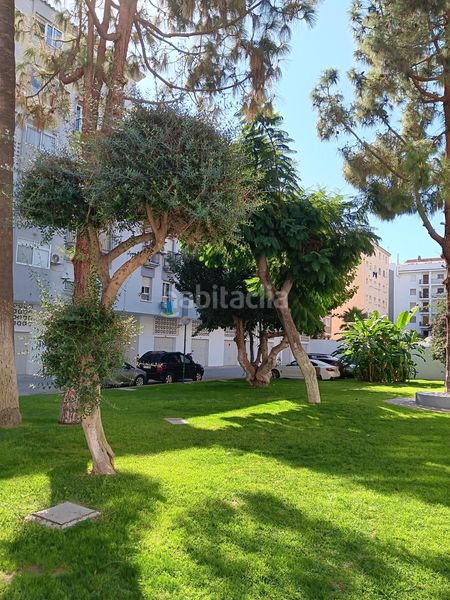 Foto 3736aaeb-7af0-4b1c-9ec9-b78e1d139f80. Apartament amb piscina a Puerto Deportivo Fuengirola