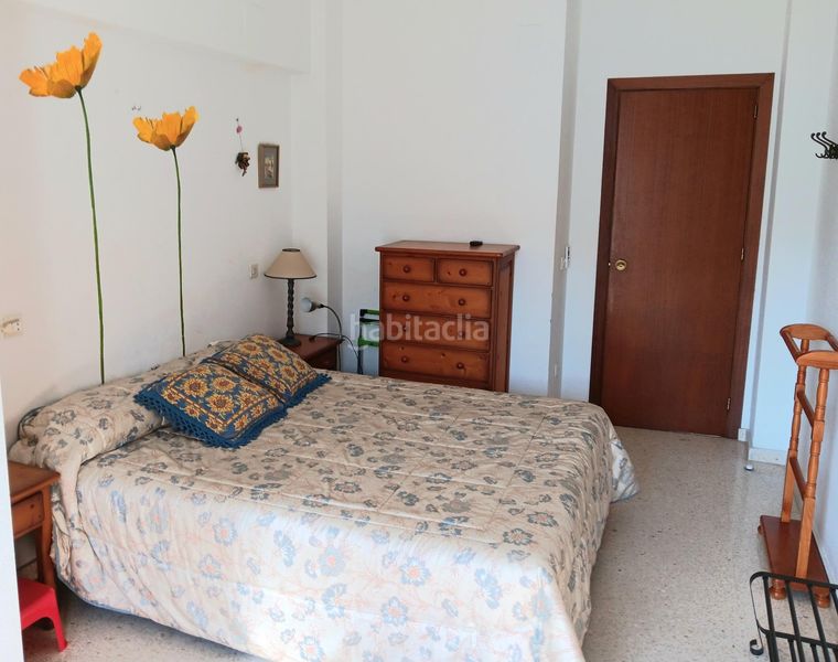 Foto 50c08e3e-5c3f-4786-90dd-2e683e4c1df8. Apartament amb piscina a Puerto Deportivo Fuengirola