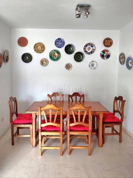 Foto 5b269cf0-9268-4420-b4f9-09cb59c9bfcd. Apartament amb piscina a Puerto Deportivo Fuengirola