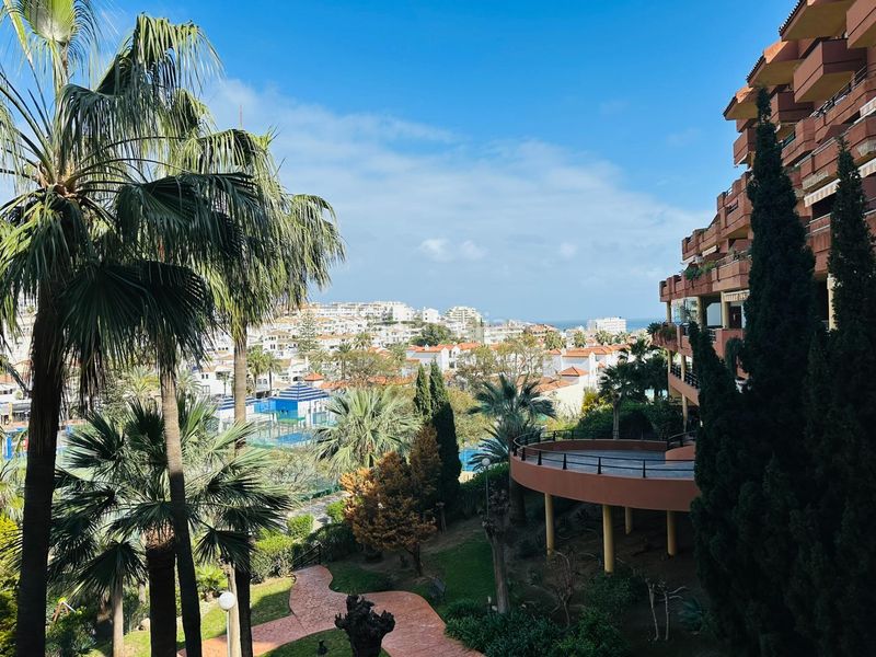 Foto a8c6ab43-f279-4789-8c8c-18b0ae5c24fc. Pis amb aparcament piscina a Parque de la Paloma Benalmádena