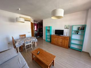Apartment in Puerto Deportivo. Fuengirola centro 1ª línea de mar  coqueto y luminoso apartament