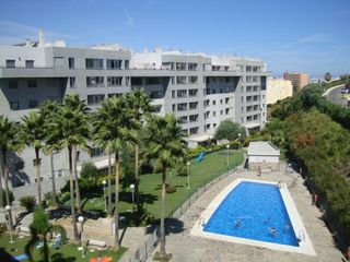 Affitto Appartamento in Castillo Sohail - Myramar. Fuengirola c.comercial miramar  piso 2 dormitorios garaje y pisc