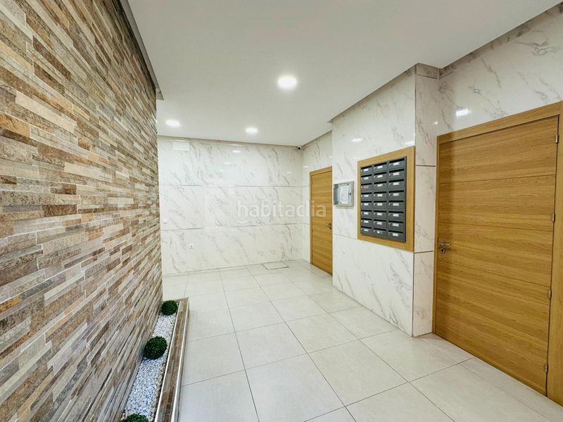 Foto e456d0a8-5430-47cf-9917-e26a1ef47814. Pis amb aparcament piscina a Castillo Sohail - Myramar Fuengirola