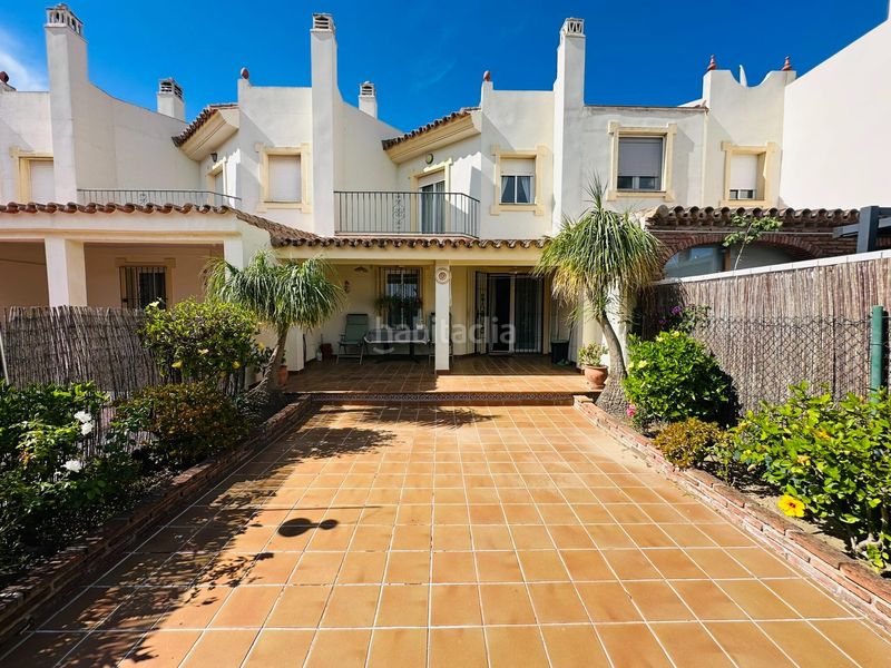 Foto 6a67c762-3afb-4f1a-b64b-d0806479f420. Casa adossada amb calefacció aparcament piscina a Mijas
