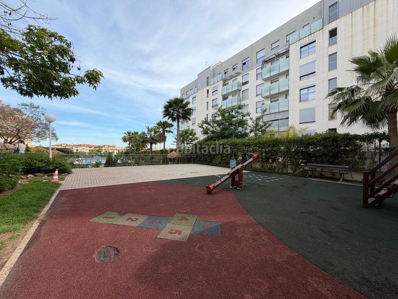 Foto 4f14bb1c-20d0-4c21-b123-4d80c756e03c. Pis amb calefacció aparcament piscina a El Consul - Ciudad Universitaria - El Romeral Málaga