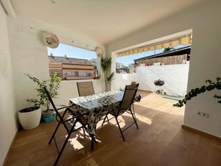 Semi detached house in Los Boliches. Espectacular casa reformada en los boliches