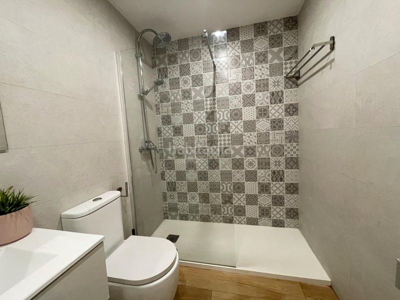 Foto ef65d324-79cb-4645-b88d-0a2a0d907f2a. Casa adossada a Los Boliches Fuengirola