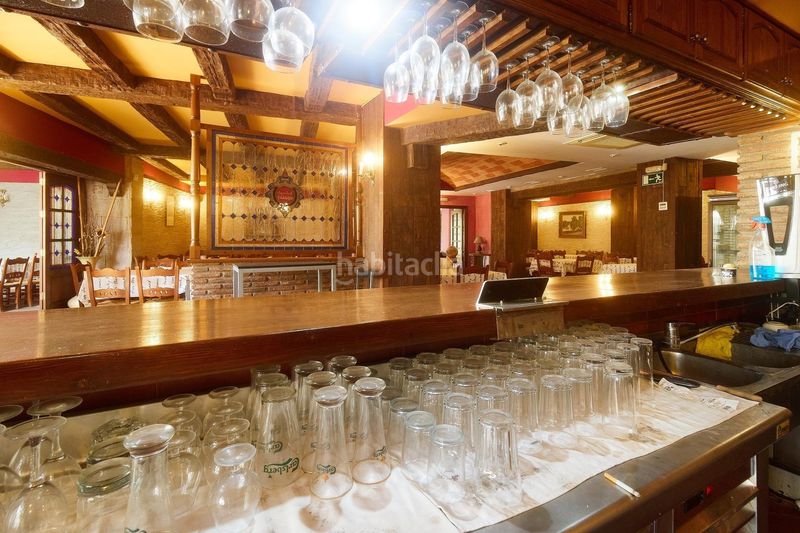 Foto 3f6645d5-da5f-42f7-b3e9-b3d8b180eac7. Local comercial a Marbesa Marbella