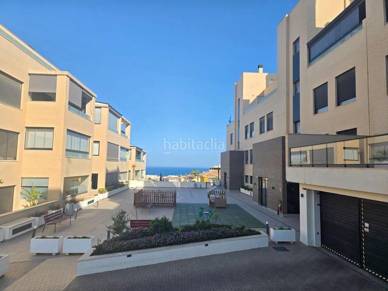 Foto a71d0c86-520d-479b-8cf2-18897247cd20. Pis amb calefacció aparcament piscina a El Pinillo Torremolinos