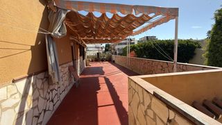 Dúplex a Las Flores. Las lagunas  duplex 4 dormitorios, solarium