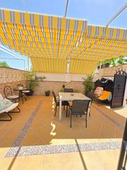 Casa adosada en Platero - El Limón. Alhaurín de la torre  adosado reformado, 3 dormitorios, porche,