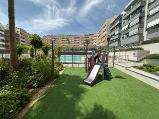 Miete Etagenwohnung in Los Ríos. Las lagunas  piso a estrenar 2 dormitorios, garaje, trastero, pi
