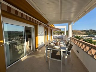 Miete Dachwohnung in Mijas Golf. Mijas golf  super ático 3 dormitorios impecable, 4 piscinas, gar