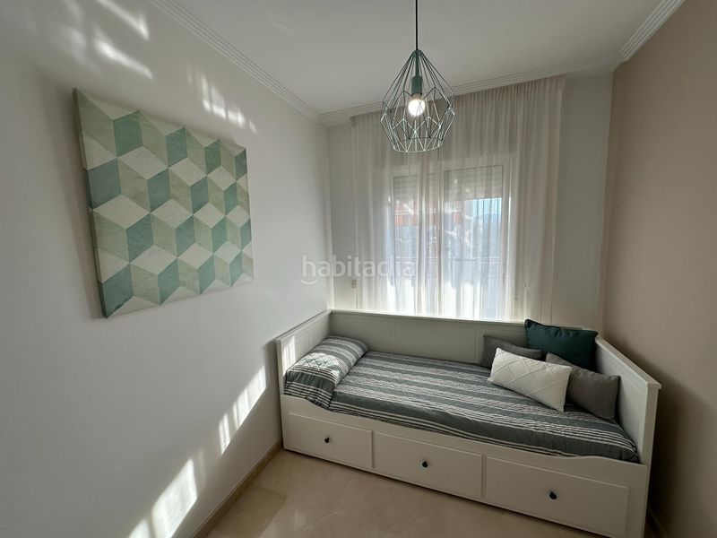 Foto 6ec92ad7-b9ac-47dd-80d4-e321210cdf56. Alquiler ático golf super ático 3 dormitorios impecable, 4 piscinas, garaje, 2 pistas de pádel, zona infantil septjunio en Mijas