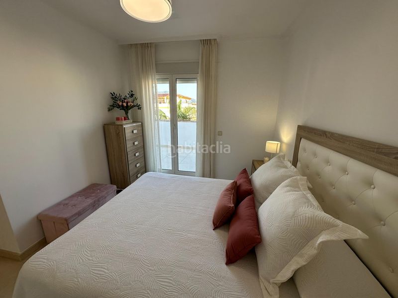 Foto dfb4b0d8-c669-4b89-bd76-f543bcef17c4. Alquiler ático golf super ático 3 dormitorios impecable, 4 piscinas, garaje, 2 pistas de pádel, zona infantil septjunio en Mijas