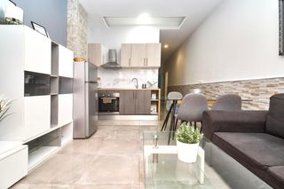 Planta baixa a Los Árboles. Las lagunas, piso con 2 apartamentos separados, 3 dormitorios, 2