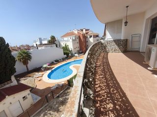 Pis a Los Pacos. Los pacos  amplio piso 2 dormitorios, terraza, piscina, 2 plazas