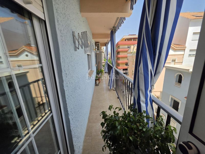 Foto ea4796cd-d35d-45c2-a5c3-abc42a10e15c. Pis a Centro ciudad Fuengirola