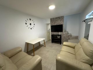 Affitto Casa in Coín. Coín  casa de pueblo reformada 2 dormitorios, parking, terraza
