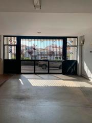 Parking voiture  N/a. Venta cochera cerrada . camino viejo de málaga( junto redonda de