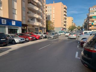 Local commercial à Calle aceituneros 2. Local muy céntrico vélez málaga. ideal cualquier negocio