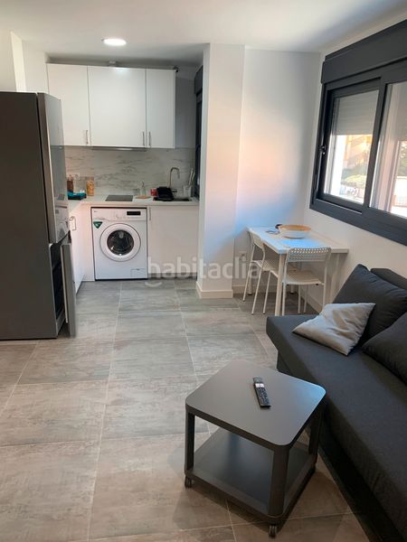 Foto 796580d4-7172-4f0d-bf0e-07eecfc3345a. Lloguer loft a Poniente-Faro Torre del Mar