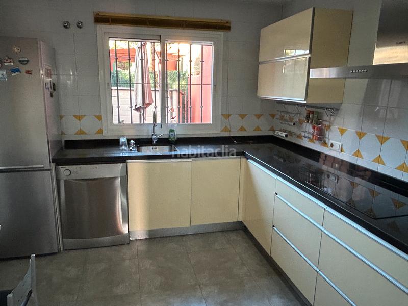 Foto 0be39020-4548-4482-b108-098598fb67c1. Chalet  adosado a 400 metros de la playa de caleta de vélez en Caleta de Velez