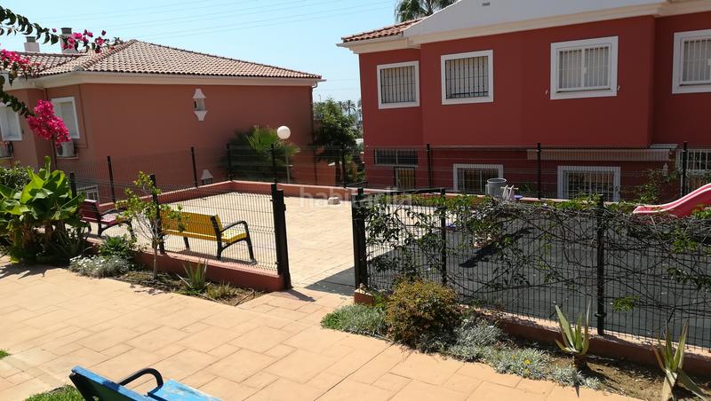 Foto cea9ae6e-fea0-44ac-b2d8-81f0cf167900. Chalet  adosado a 400 metros de la playa de caleta de vélez en Caleta de Velez