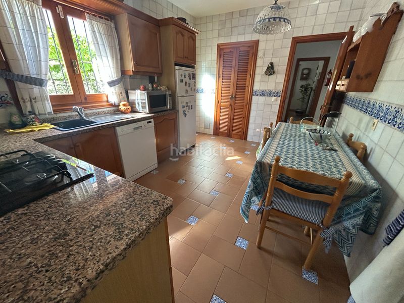 Foto 958cc255-702f-4f81-a480-b8b034bc9e57. Casa aparellada amb xemeneia calefacció aparcament piscina a Vélez - Málaga