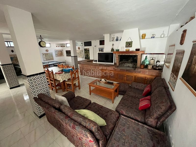 Foto c33b7a24-e2dd-437a-9d9a-c31215a4bc02. Casa aparellada amb xemeneia calefacció aparcament piscina a Vélez - Málaga