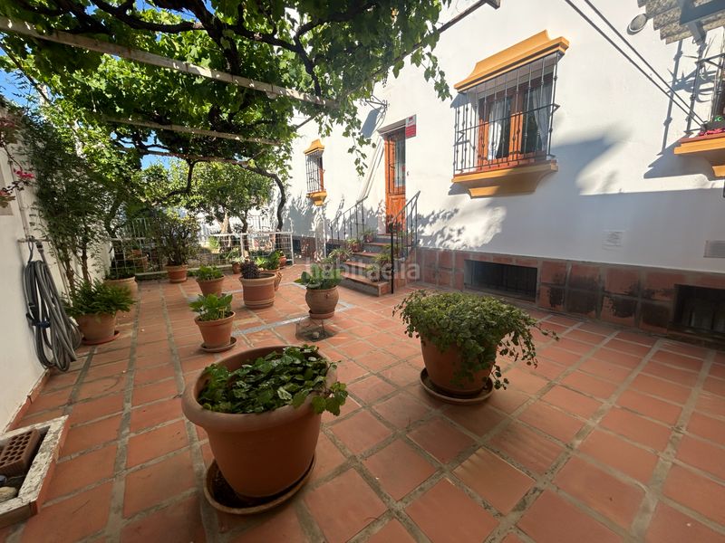 Foto c45e507d-4d45-4d0f-bbf1-d4679f1e1d17. Casa aparellada amb xemeneia calefacció aparcament piscina a Vélez - Málaga