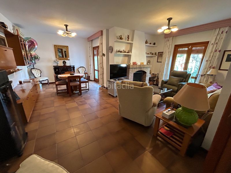 Foto f1604c67-4013-4566-9a97-e8114383c88d. Casa aparellada amb xemeneia calefacció aparcament piscina a Vélez - Málaga