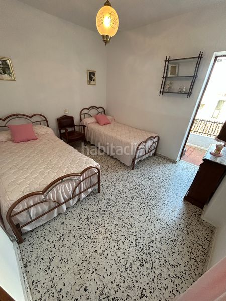 Foto 3ff03a15-eadc-4473-94da-f12e6dab0652. Casa adossada amb calefacció a Sayalonga