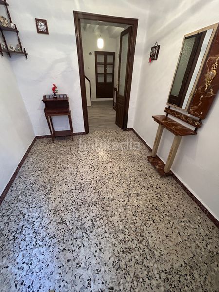 Foto f1ea10a6-1f65-4c9e-8e62-14a6f6dc515a. Casa adossada amb calefacció a Sayalonga